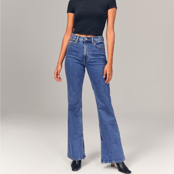 BRAND NEW Abercrombie & Fitch Jeans - Picture 2 of 5